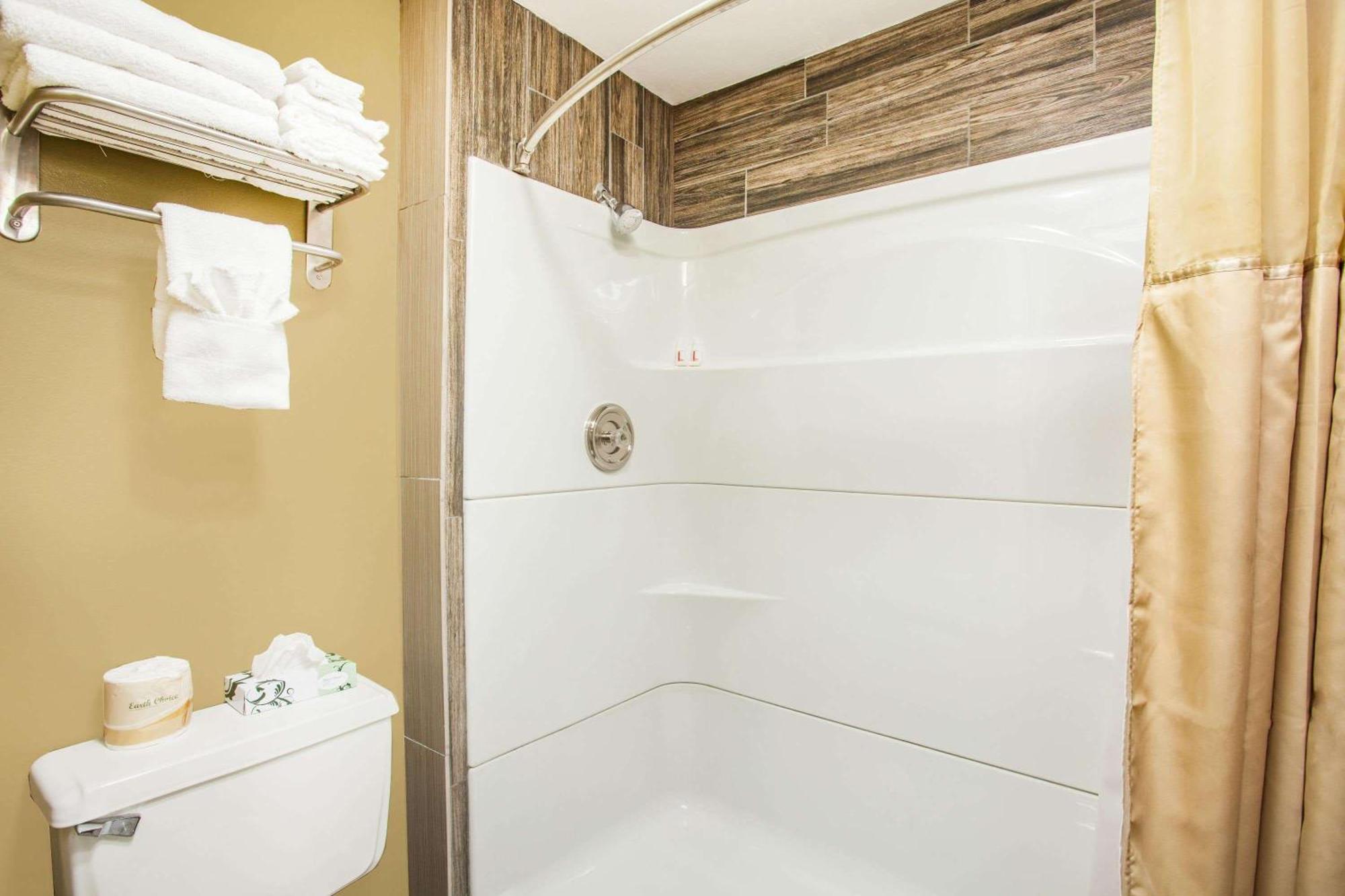 ซูเปอร์ 8 บาย วินด์แฮม เรดแลนด์/ซานเบอร์นาร์ดิโน Motel เรดแลนด์ส ภายนอก รูปภาพ